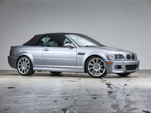 Used 2005 BMW M3 Convertible RWD image 3