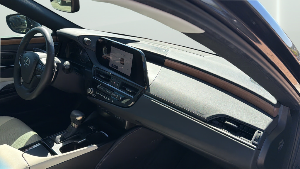 Used 2023 Lexus ES 350 w/ Premium Package FWD image 28
