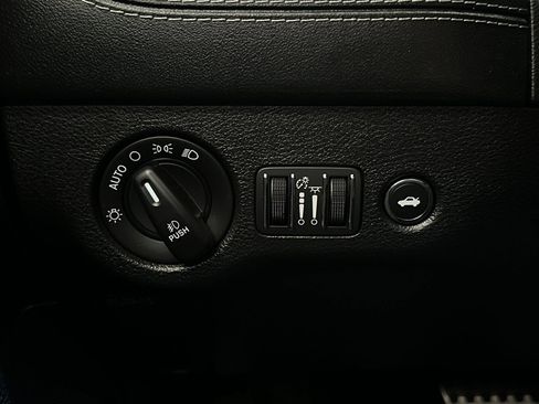Used 2019 Dodge Charger GT w/ Plus Group RWD image 27
