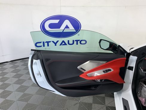Used 2021 Chevrolet Corvette Stingray Preferred Cpe w/ Z51 Performance Package RWD image 14