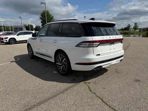 Used 2025 Lincoln Aviator Black Label w/ Jet Appearance Package AWD/4WD image 6
