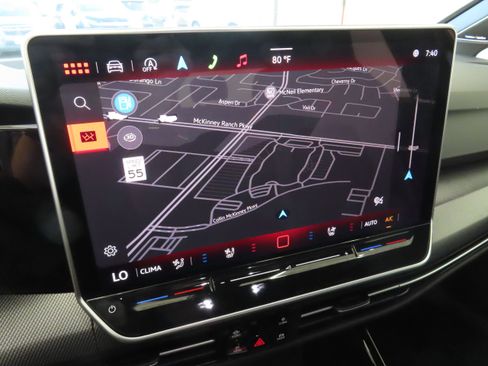 New 2026 Volkswagen GTI SE FWD image 18
