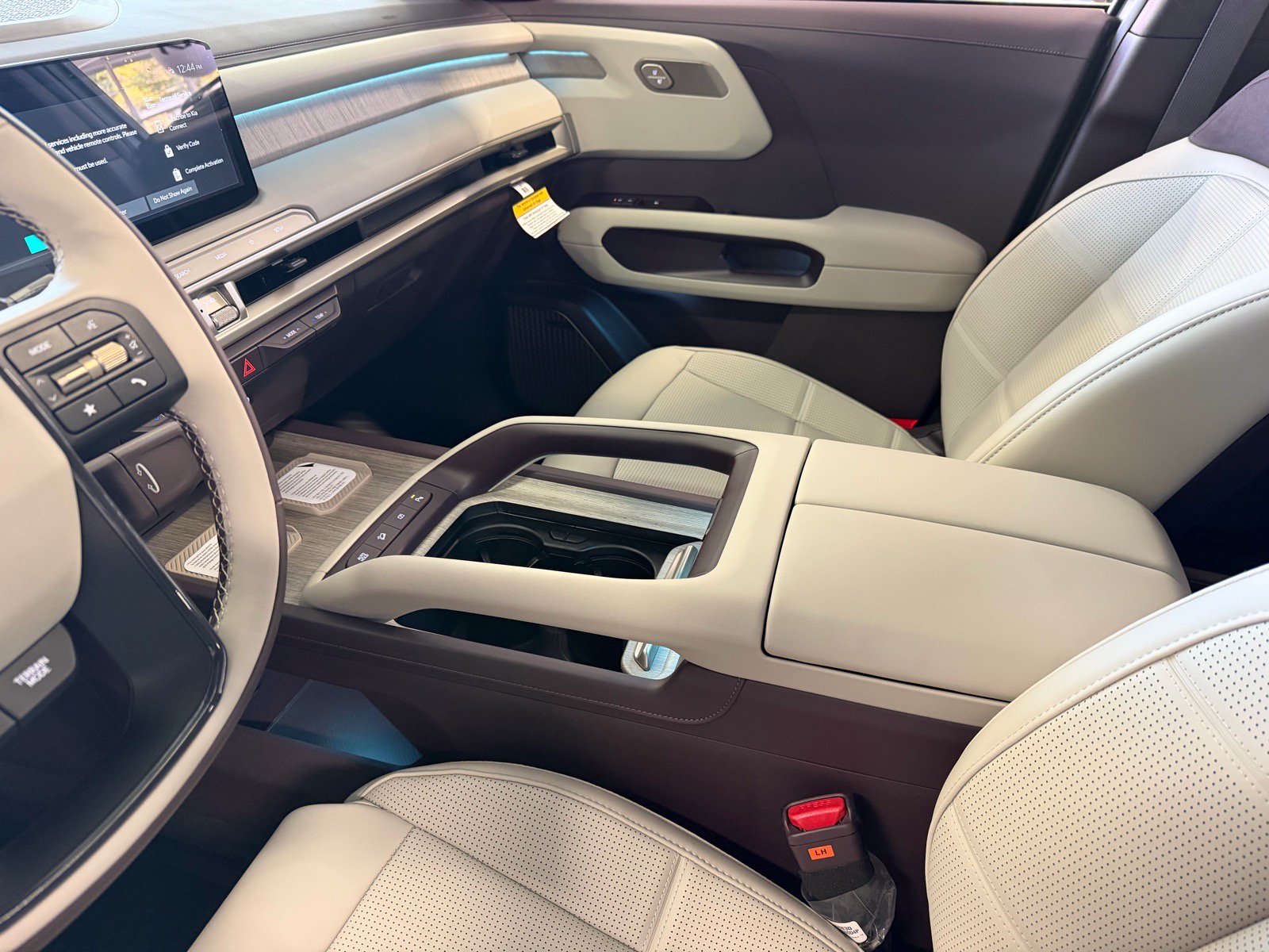 New 2027 Kia Telluride SX Prestige AWD/4WD image 11