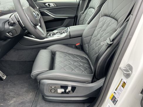 New 2026 BMW X5 xDrive50e w/ M Sport Package image 10