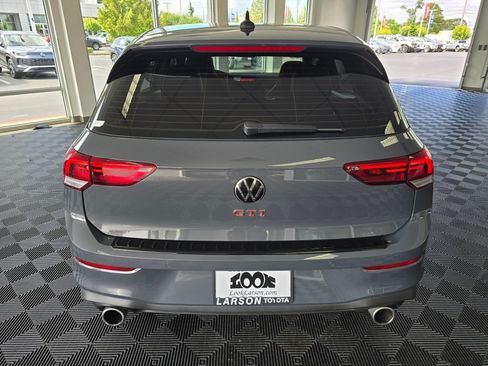 Used 2024 Volkswagen GTI SE FWD image 4