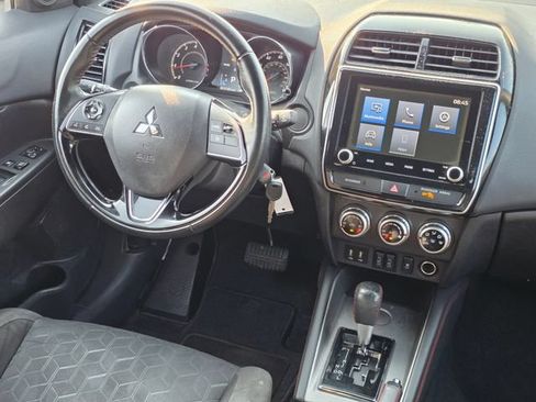 Used 2021 Mitsubishi Outlander Sport ES FWD image 37