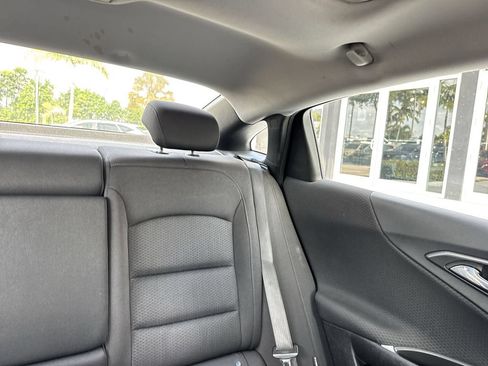 Used 2024 Chevrolet Malibu LT FWD image 19