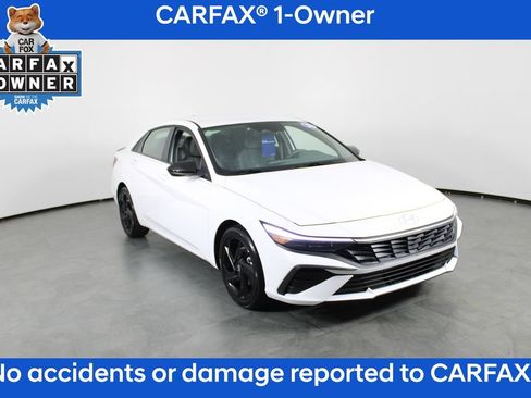 Certified 2026 Hyundai Elantra Sport FWD image 5
