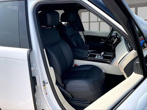 Used 2023 Land Rover Range Rover Autobiography AWD/4WD image 7