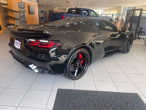 New 2025 Chevrolet Corvette E-Ray image 3