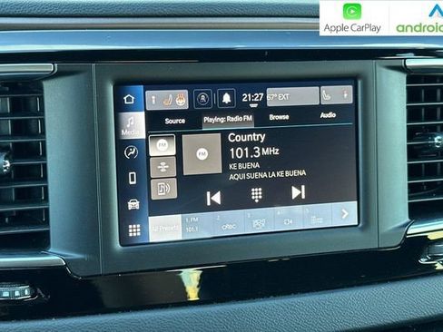 Used 2023 Chrysler Voyager LX FWD image 21