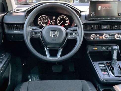 Used 2023 Honda CR-V LX image 5