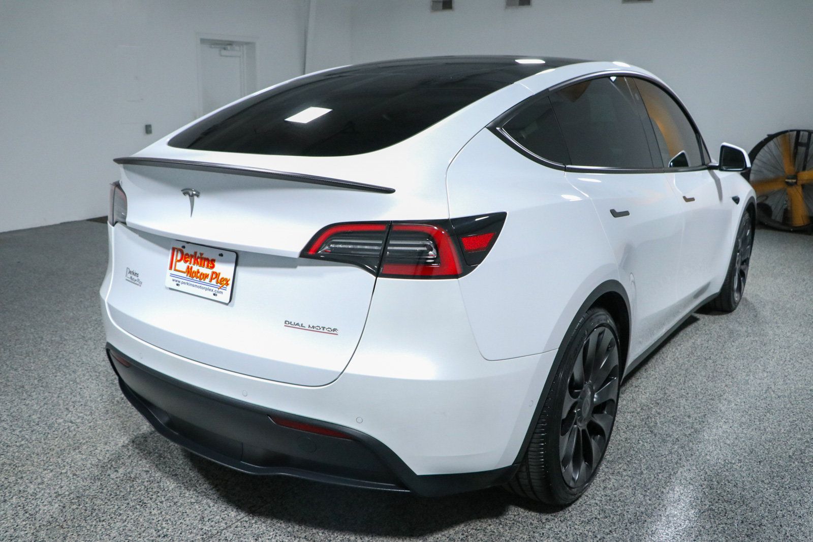 Used 2022 Tesla Model Y Performance AWD/4WD image 7