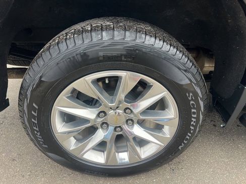 Certified 2021 Chevrolet Silverado 1500 LTZ w/ LTZ Premium Package image 12