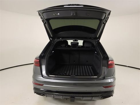 New 2026 Audi Q8 Premium Plus image 24