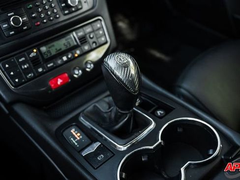 Used 2016 Maserati GranTurismo Sport image 12