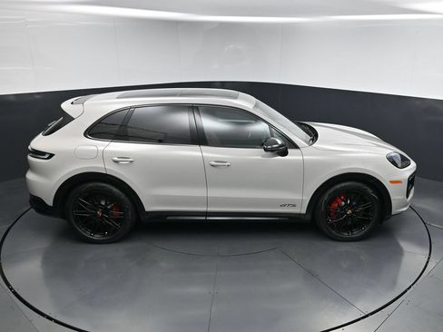 New 2026 Porsche Cayenne GTS AWD/4WD image 22