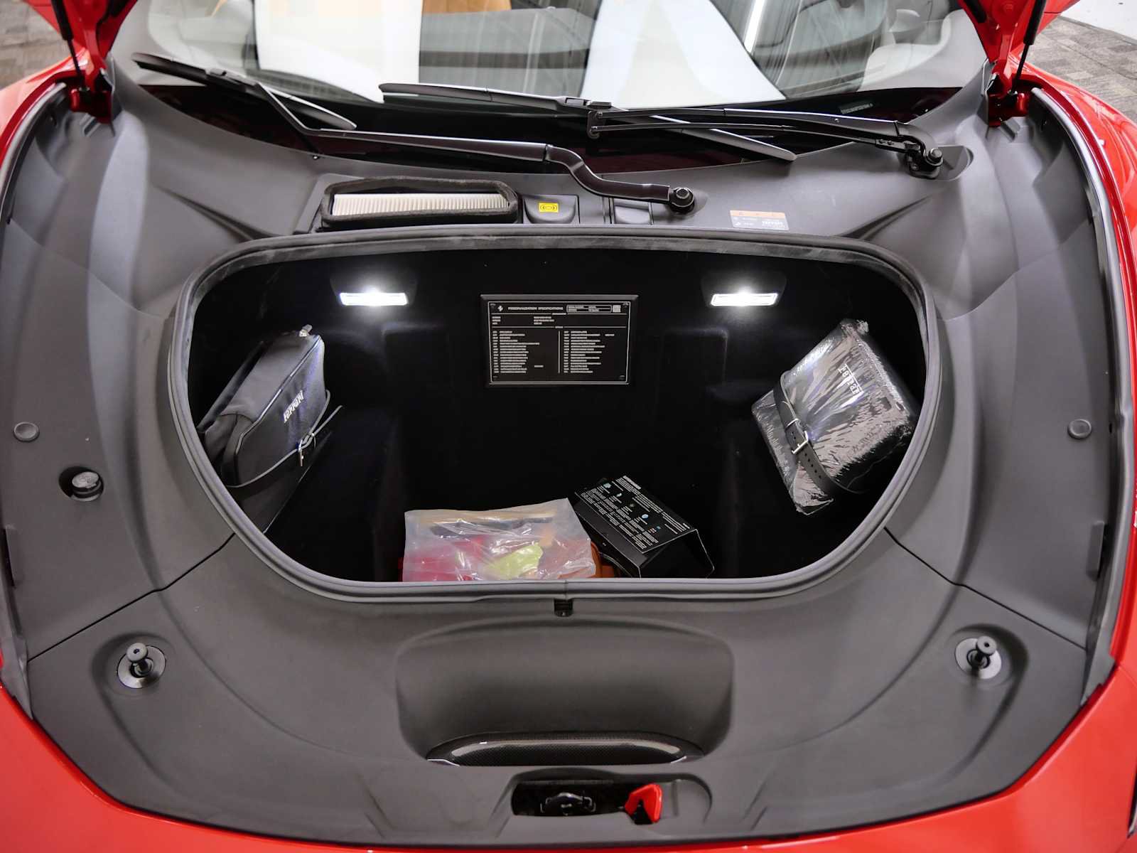 Certified 2023 Ferrari F8 Tributo RWD image 33