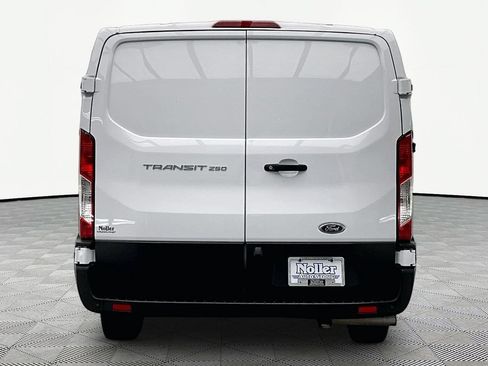 Certified 2024 Ford Transit 250 Low Roof w/ Load Area Protection Package RWD image 4