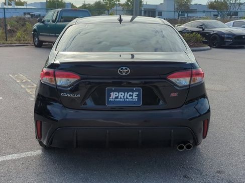 Used 2025 Toyota Corolla SE image 6