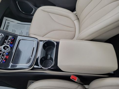 Certified 2023 Lincoln Nautilus Reserve w/ Equipment Group 201A image 21