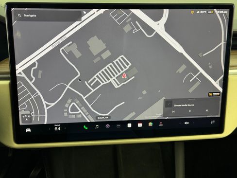 Used 2023 Tesla Model X Standard Range image 22