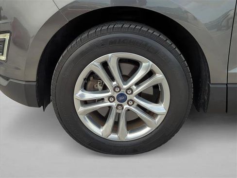 Used 2016 Ford Edge SEL w/ Equipment Group 201A image 6