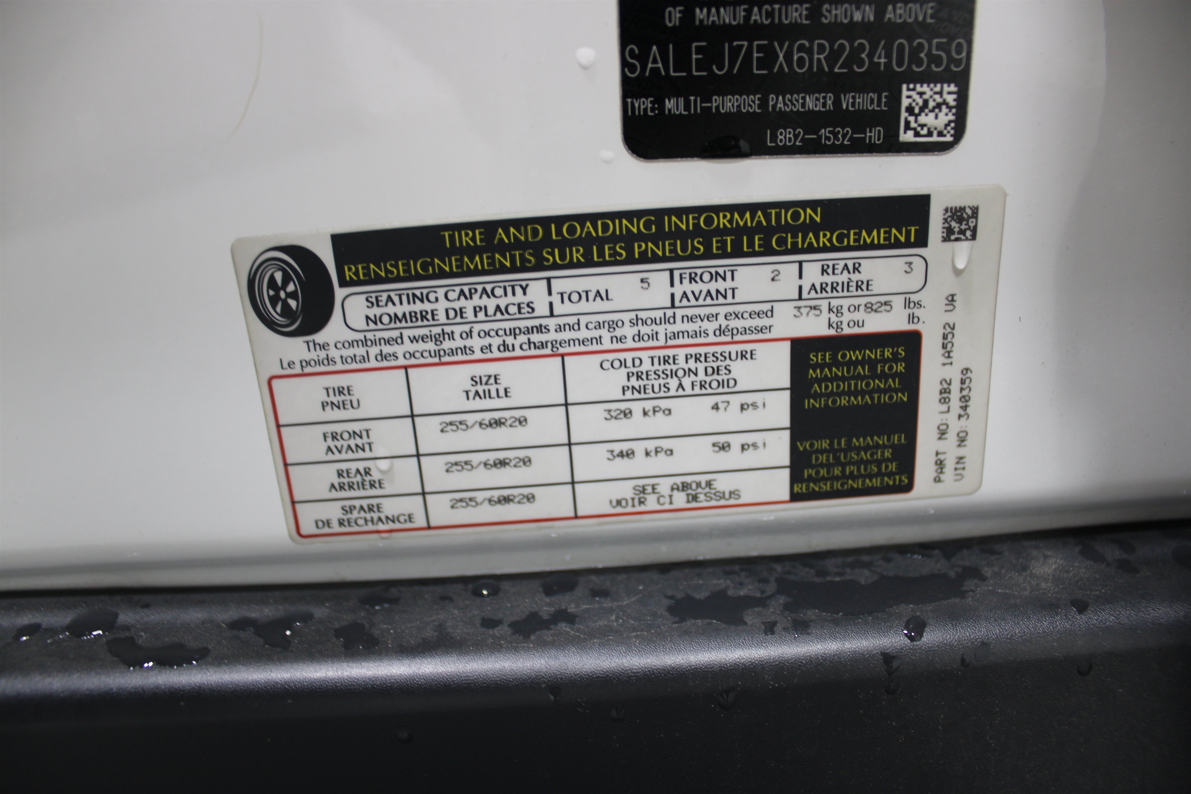 Used 2024 Land Rover Defender 110 S AWD/4WD image 34