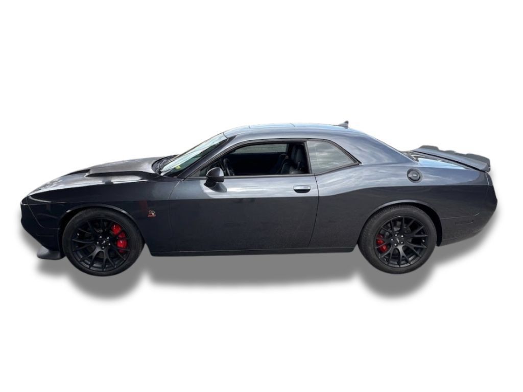 Used 2018 Dodge Challenger R/T Scat Pack w/ Dynamics Package RWD image 7