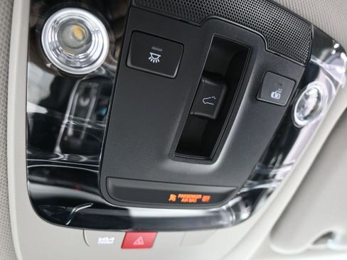 New 2025 Kia Sorento EX w/ Panoramic Sunroof Package image 27