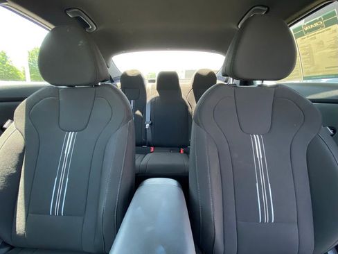 Used 2025 Hyundai Elantra Sport FWD image 26