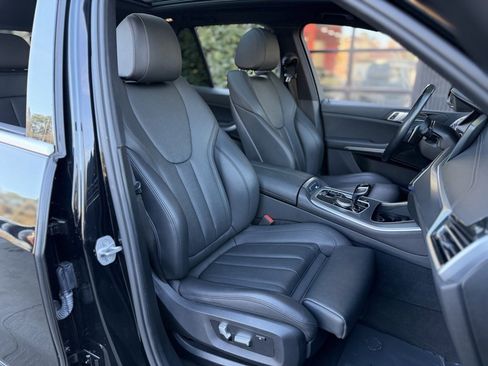 Used 2022 BMW X5 sDrive40i w/ Parking Assistance Package image 35