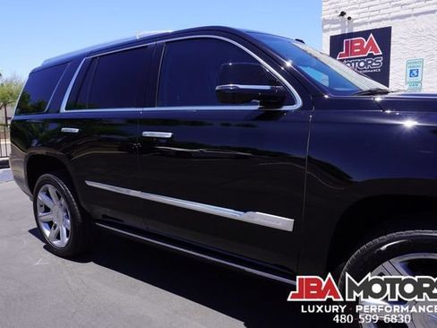 Used 2018 Cadillac Escalade Premium Luxury AWD/4WD image 63