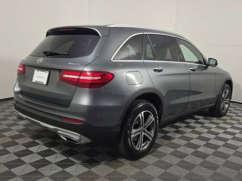 Used 2019 Mercedes-Benz GLC 300 4MATIC image 7