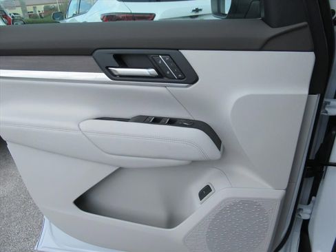 New 2026 GMC Terrain Denali AWD/4WD image 20