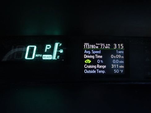 Used 2012 Toyota Prius C Two image 22