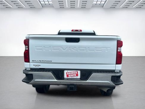Used 2025 Chevrolet Silverado 2500 W/T w/ WT Convenience Package image 5