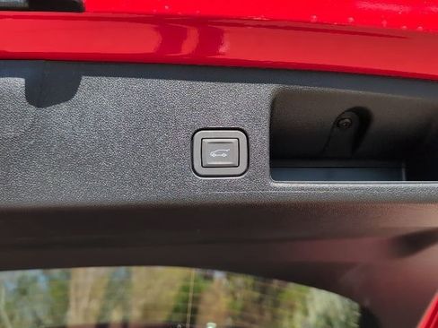 New 2026 Chevrolet Equinox EV RS image 11