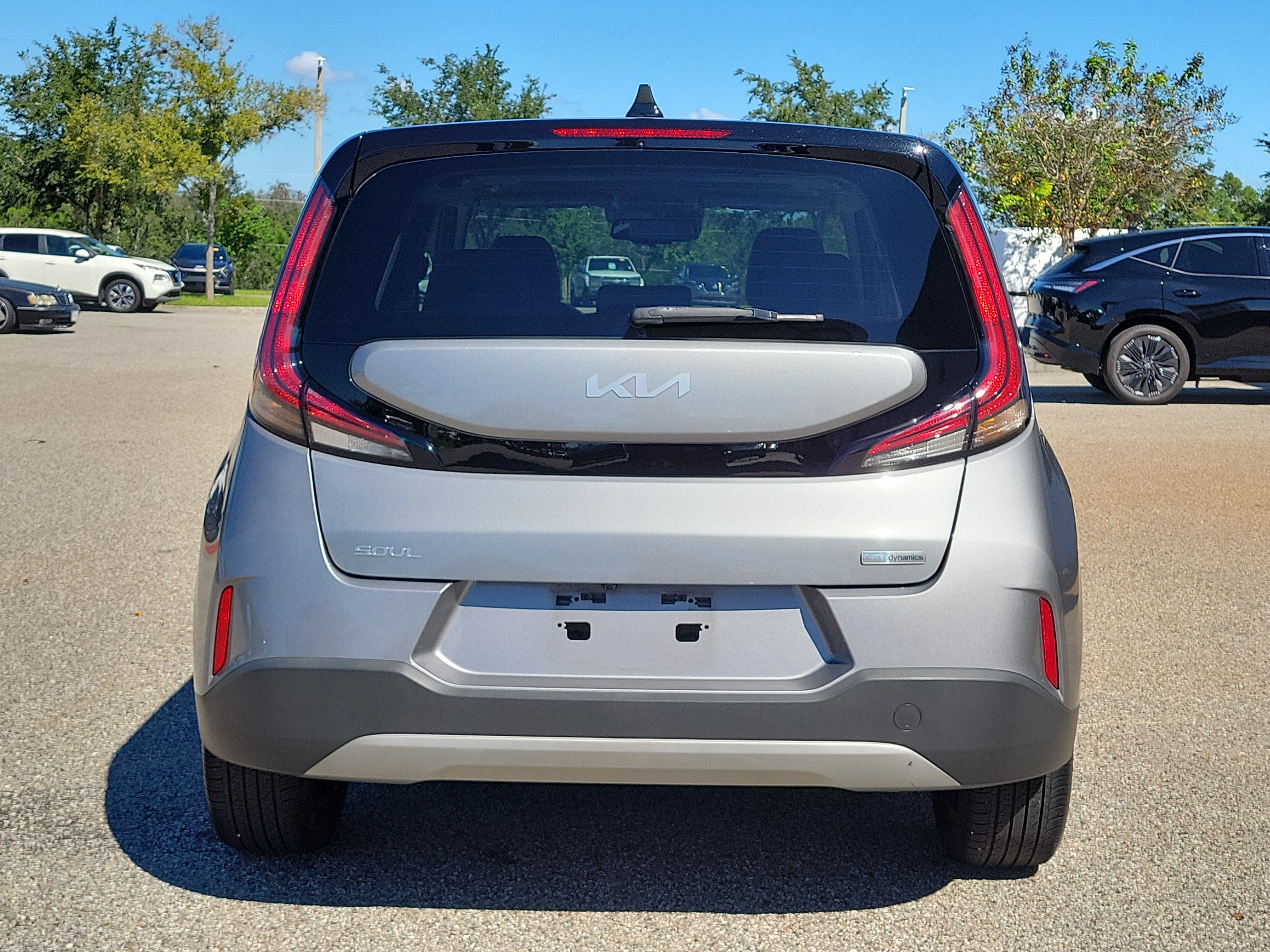 Used 2023 Kia Soul EX FWD image 7