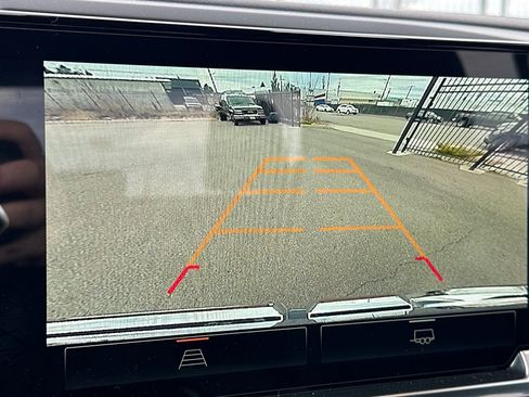 Used 2026 GMC Sierra 1500 Elevation image 26