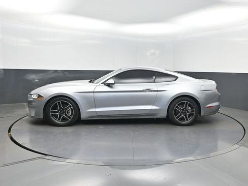 Used 2020 Ford Mustang Premium RWD image 2