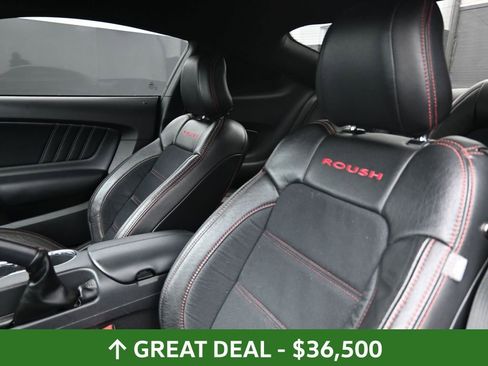 Used 2017 Ford Mustang GT Premium w/ GT Performance Package image 20