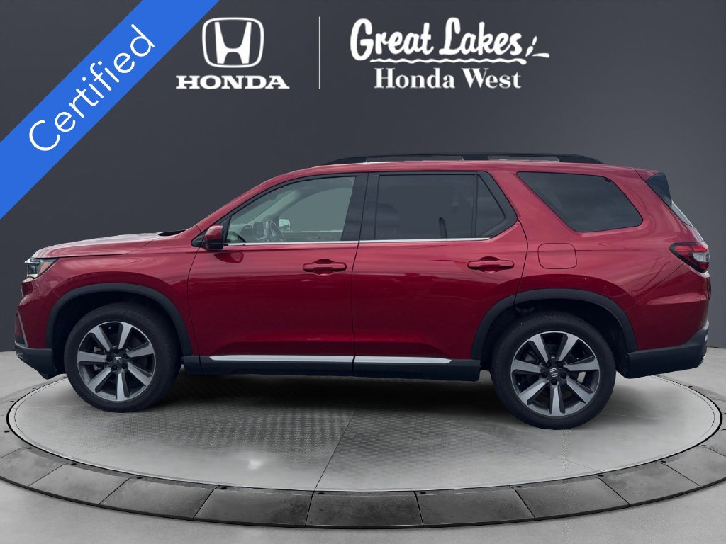 Used 2025 Honda Pilot Touring image 2