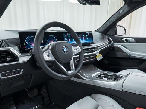 New 2026 BMW X7 xDrive40i image 12