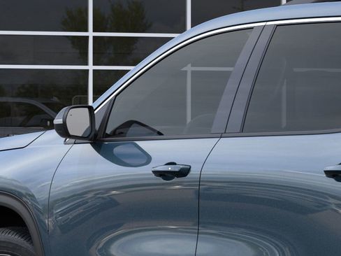 New 2026 Chevrolet Traverse LT w/ Sun and Wheel Package image 32