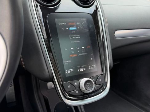 Used 2021 McLaren GT image 18