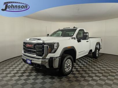 New 2025 GMC Sierra 2500 Pro w/ 1SA Pro Safety Plus Package