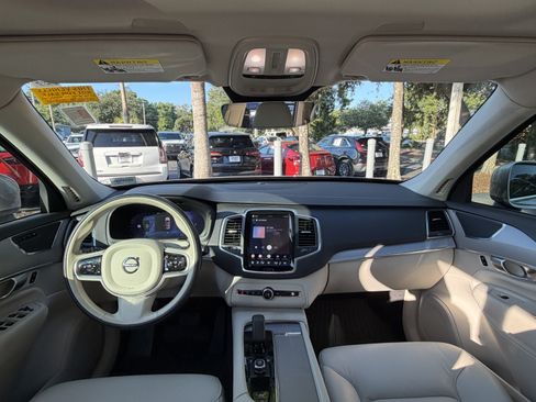 Used 2024 Volvo XC90 B5 Core w/ Climate Package AWD/4WD image 34