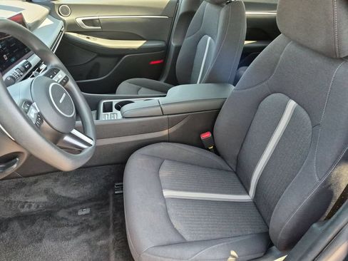 Used 2025 Hyundai Sonata SEL FWD image 24
