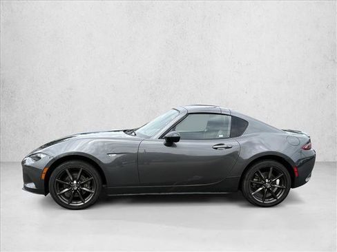 Used 2018 MAZDA MX-5 Miata RF Club RWD image 8